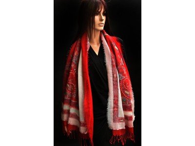Wollen sjaal of stola, bohemian style, rood en wit