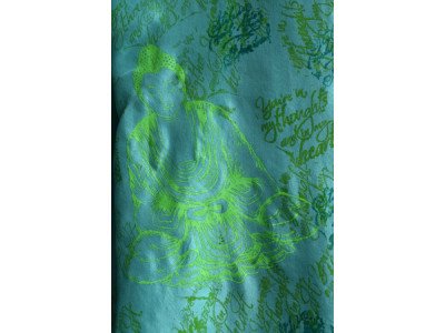 Lichtblauwe zijden sjaal, pongee, met zeefdruk